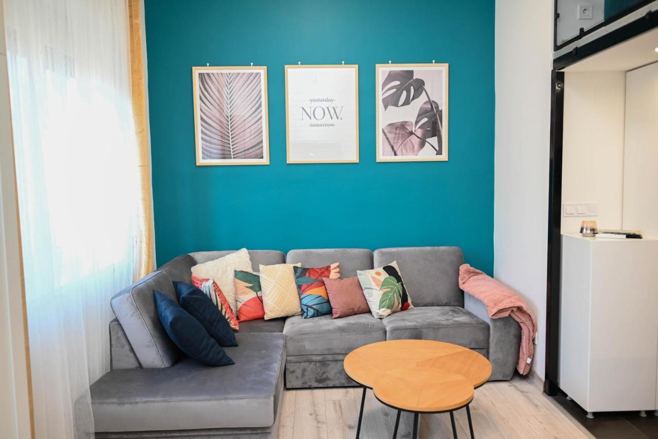 Petofi Apartman Pécs Buitenkant foto
